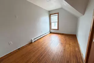 127 Austin St, Worcester, MA 01609 - Photo 8