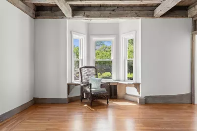 7 Main St, Essex, MA 01929 - Photo 10