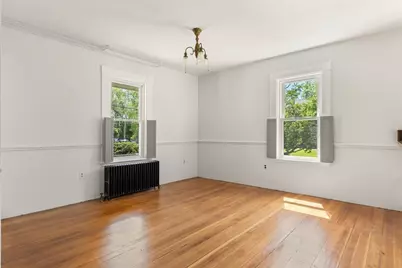 7 Main St, Essex, MA 01929 - Photo 16