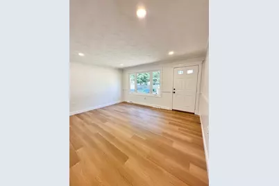 289 Commercial St, Whitman, MA 02382 - Photo 4