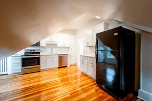 100 Chestnut Ave, Boston, MA 02130 - Photo 8