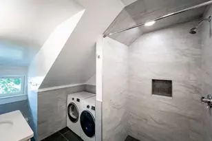 100 Chestnut Ave, Boston, MA 02130 - Photo 14