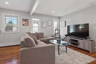 79 Farrington St, Quincy, MA 02170 - Photo 4