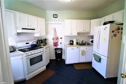54 Dwight Street #5, Brookline, MA 02446 - Photo 2