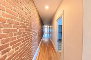 185 Davis Ave, Brookline, MA 02445 - Photo 8