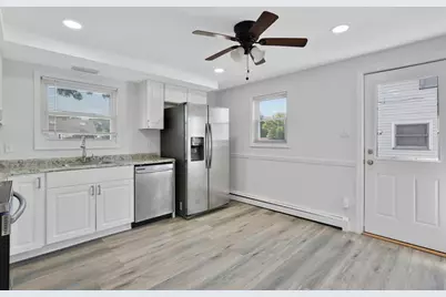 217 Mazarin St, Springfield, MA 01151 - Photo 10