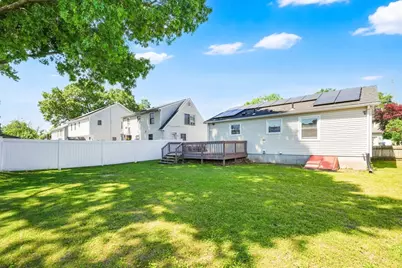 217 Mazarin St, Springfield, MA 01151 - Photo 28