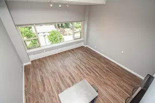 290 Pleasant St, Watertown, MA 02472 - Photo 12