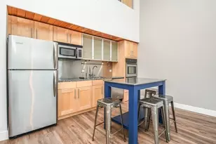 290 Pleasant St, Watertown, MA 02472 - Photo 12