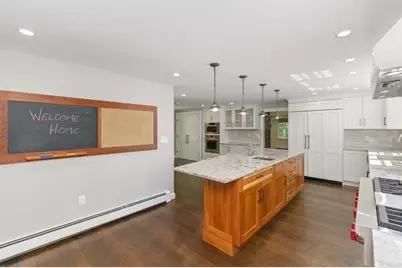 135 Raleigh Tavern Lane, North Andover, MA 01845 - Photo 8