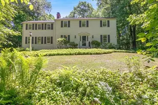 135 Raleigh Tavern Ln, North Andover, MA 01845 - Photo 1