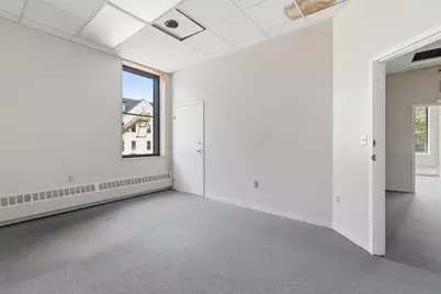 32 Belmont St, Brockton, MA 02301 - Photo 8