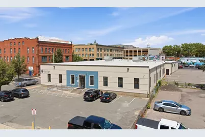 32 Belmont St, Brockton, MA 02301 - Photo 2