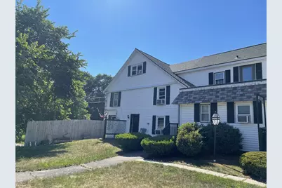 4 West St #2, Wrentham, MA 02093 - Photo 4