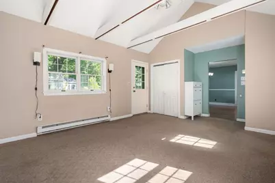 18 Lake St, Shrewsbury, MA 01545 - Photo 14