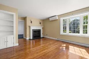 18 Lake St, Shrewsbury, MA 01545 - Photo 4