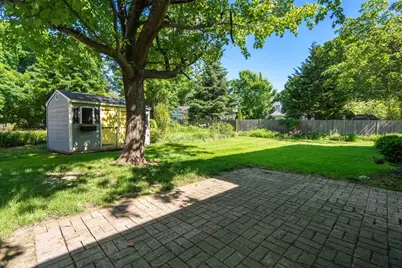 18 Lake St, Shrewsbury, MA 01545 - Photo 32