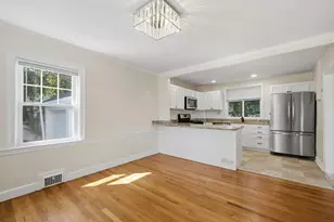 150 Cambridge St, Winchester, MA 01890 - Photo 12