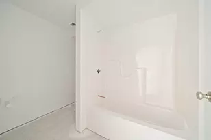 90 Liberty St, Randolph, MA 02368 - Photo 28