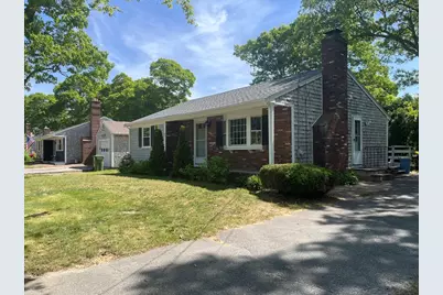 90 Castlewood Circle, Barnstable, MA 02601 - Photo 2