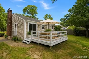 90 Castlewood Cir, Barnstable, MA 02601 - Photo 28