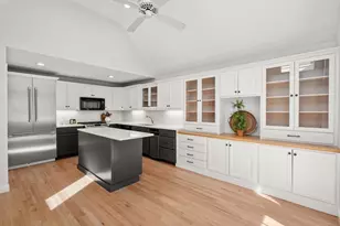 17 Highcroft Way, Hopkinton, MA 01748 - Photo 4