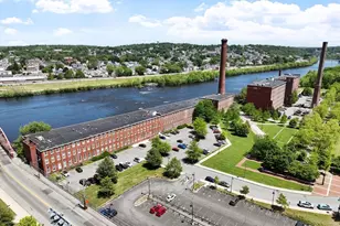 35 Riverwalk Way, Lowell, MA 01854 - Photo 2