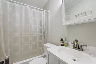 130 Myrtle St, Boston, MA 02114 - Photo 4
