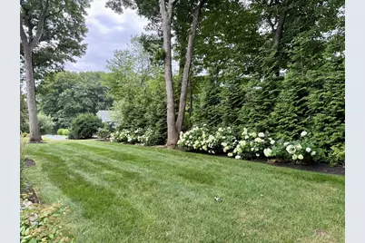 21 Round Table Road, Shrewsbury, MA 01545 - Photo 42