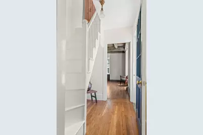 7 Main St, Essex, MA 01929 - Photo 10