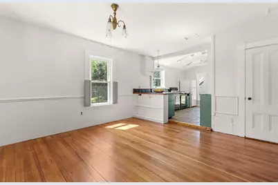 7 Main St, Essex, MA 01929 - Photo 16