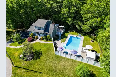 15 Heritage Rd, Acushnet, MA 02743 - Photo 2