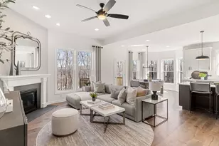 13 Lloyd Cir, Norton, MA 02766 - Photo 12