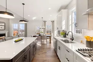 13 Lloyd Cir, Norton, MA 02766 - Photo 8