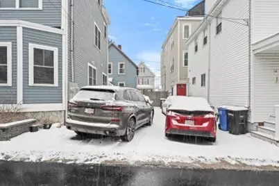 22 Henderson St #1, Somerville, MA 02145 - Photo 18