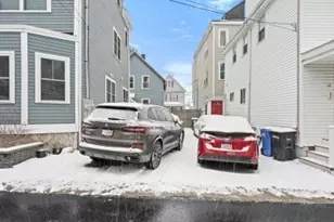 22 Henderson St, Somerville, MA 02145 - Photo 18