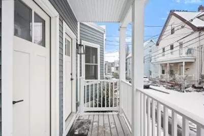 22 Henderson St #1, Somerville, MA 02145 - Photo 4