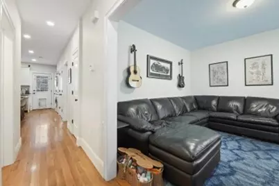 22 Henderson St #1, Somerville, MA 02145 - Photo 6