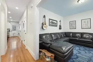 22 Henderson St, Somerville, MA 02145 - Photo 6