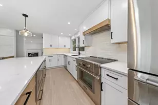 15 Pioneer Rd, Hingham, MA 02043 - Photo 6