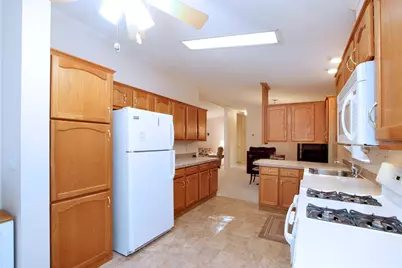 507 Crystal Way, Middleborough, MA 02346 - Photo 8