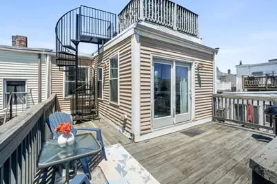 3 Leeds St #3, Boston, MA 02127 - Photo 10