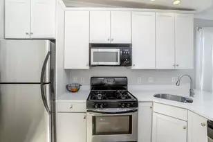 3 Leeds St, Boston, MA 02127 - Photo 8
