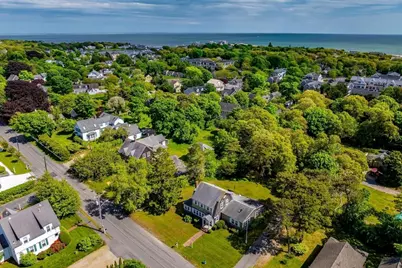 53 Pleasant St, Harwich, MA 02646 - Photo 2