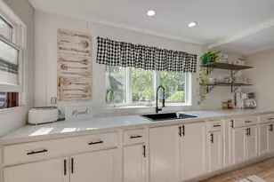 254 Lakeside Rd, Hanson, MA 02341 - Photo 16