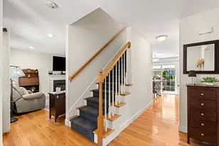 34 Amesbury Ave, Amesbury, MA 01913 - Photo 8