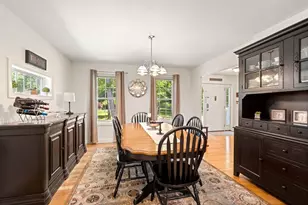 34 Amesbury Ave, Amesbury, MA 01913 - Photo 6