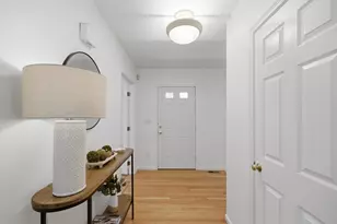81 Parish Rd, Needham, MA 02494 - Photo 14