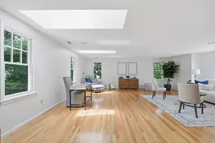 81 Parish Rd, Needham, MA 02494 - Photo 10