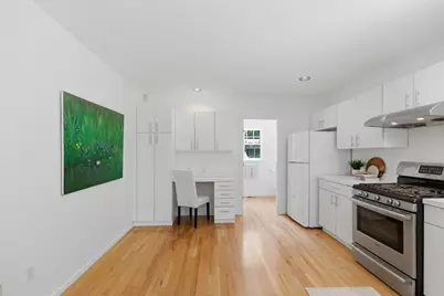 81 Parish Rd, Needham, MA 02494 - Photo 6